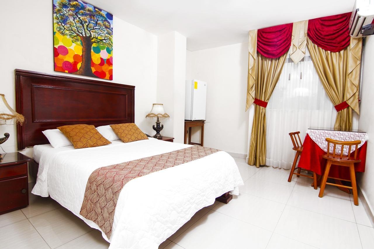 Hotel Flor De Liz 과야킬 외부 사진